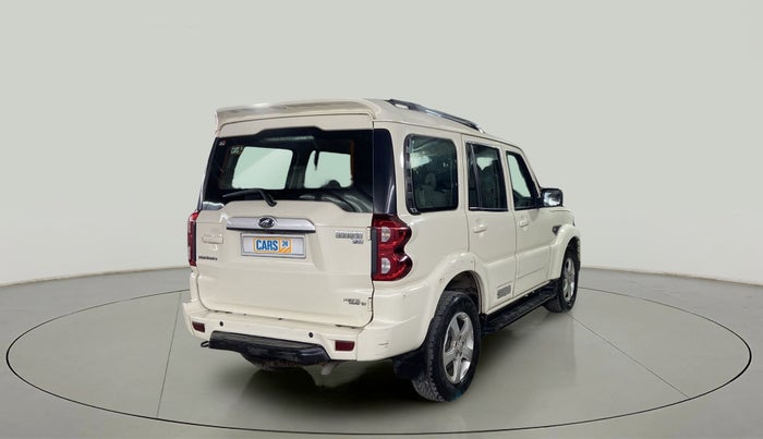 2017 Mahindra Scorpio S7, Diesel, Manual, 47,000 km, Right Back Diagonal