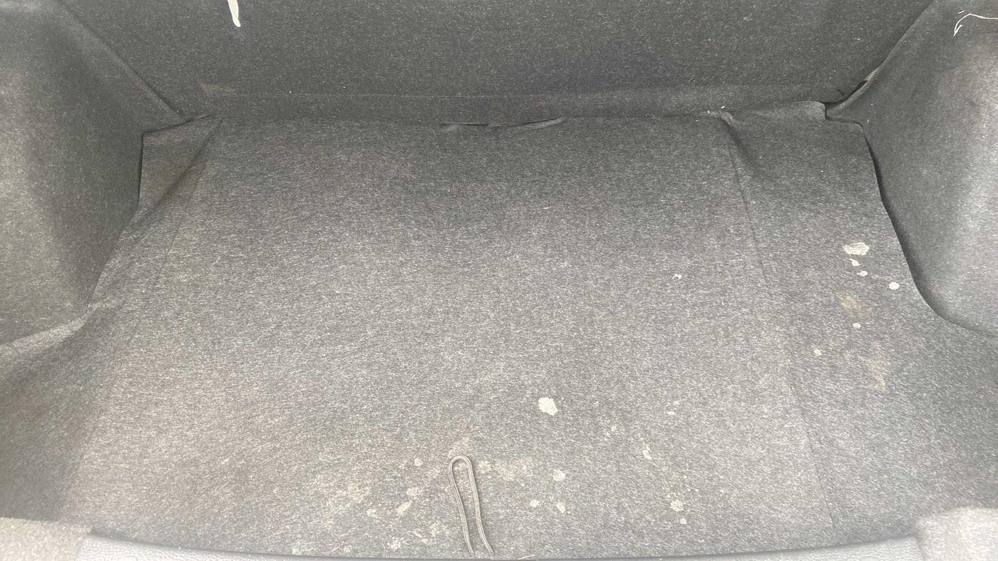 2016 Maruti Swift Dzire ZXI, Petrol, Manual, 28,538 km, Boot Inside