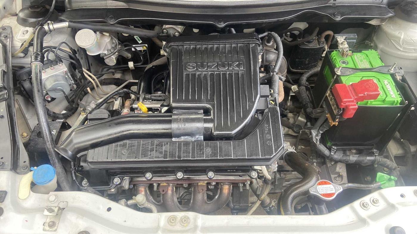 2016 Maruti Swift Dzire ZXI, Petrol, Manual, 28,538 km, Open Bonet