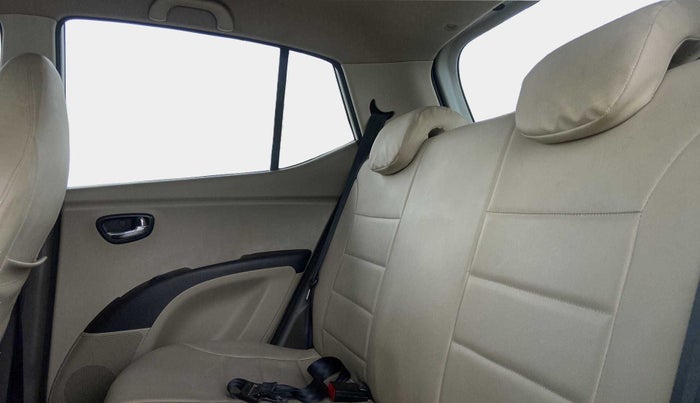 2012 Hyundai i10 ASTA 1.2, Petrol, Manual, 48,339 km, Right Side Rear Door Cabin