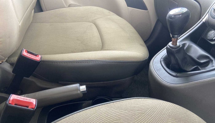 2012 Hyundai i10 ASTA 1.2, Petrol, Manual, 48,339 km, Gear Lever