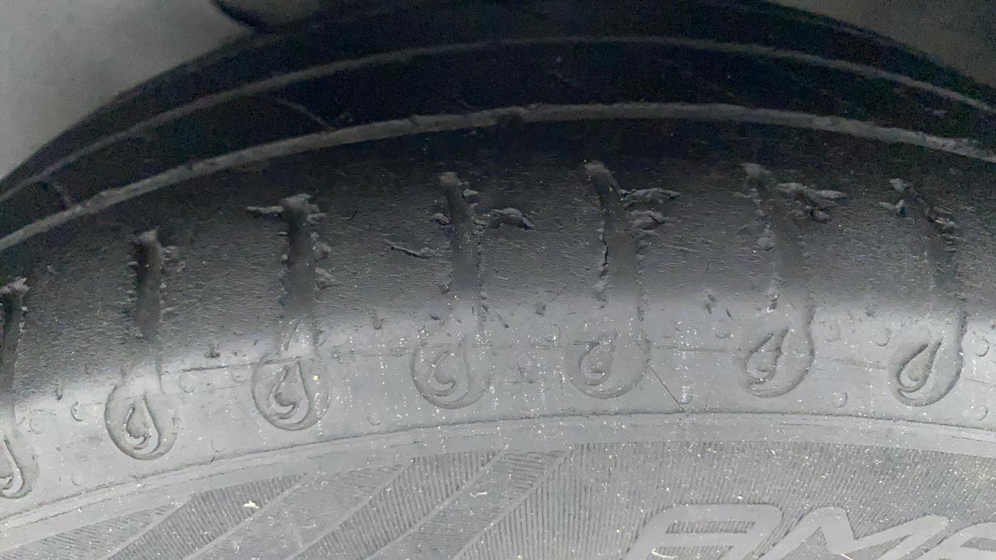 2020 Tata Tiago XE PETROL, Petrol, Manual, 40,531 km, Right Front Tyre Tread