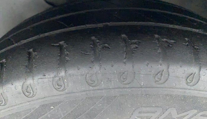 2020 Tata Tiago XE PETROL, Petrol, Manual, 40,531 km, Right Front Tyre Tread