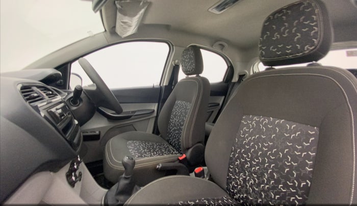 2020 Tata Tiago XE PETROL, Petrol, Manual, 40,531 km, Right Side Front Door Cabin