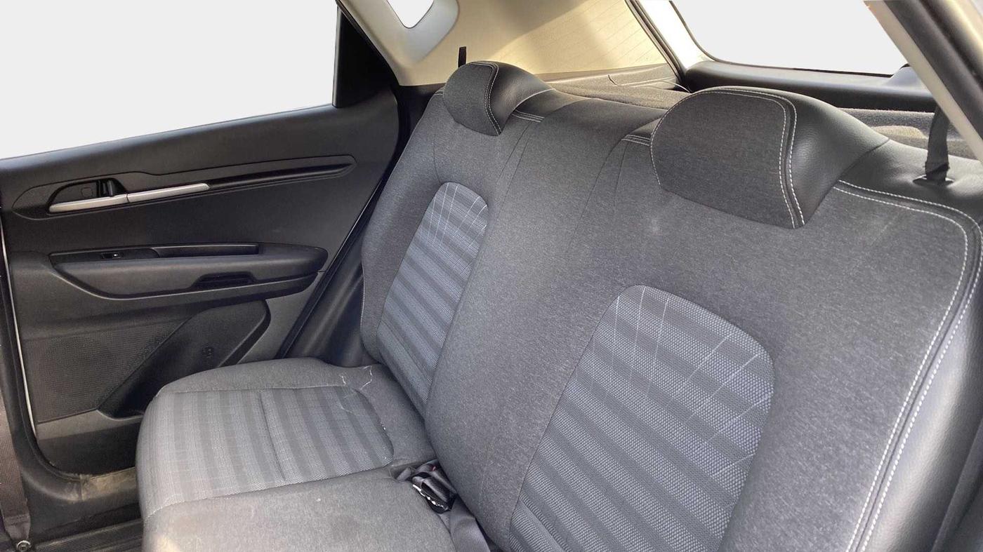 2021 KIA SONET HTK PLUS 1.2, Petrol, Manual, 10,471 km, Right Side Rear Door Cabin