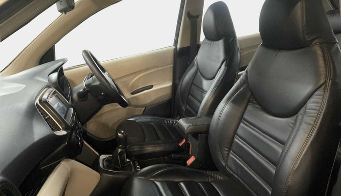 2020 Hyundai NEW SANTRO SPORTZ EXECUTIVE MT CNG, CNG, Manual, 96,298 km, Right Side Front Door Cabin