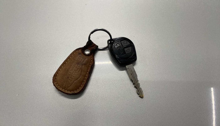 2019 Maruti Swift VXI, Petrol, Manual, 36,905 km, Key Close Up