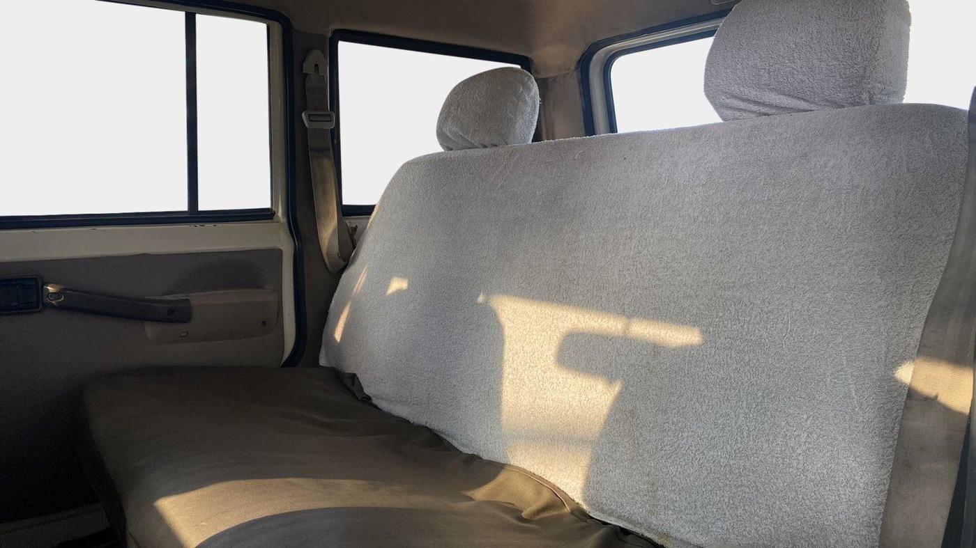 2016 Mahindra Bolero POWER PLUS SLX, Diesel, Manual, 88,494 km, Right Side Rear Door Cabin
