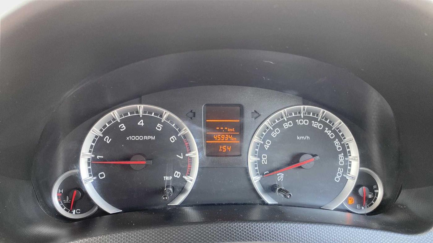 2016 Maruti Swift VXI, Petrol, Manual, 45,950 km, Odometer Image