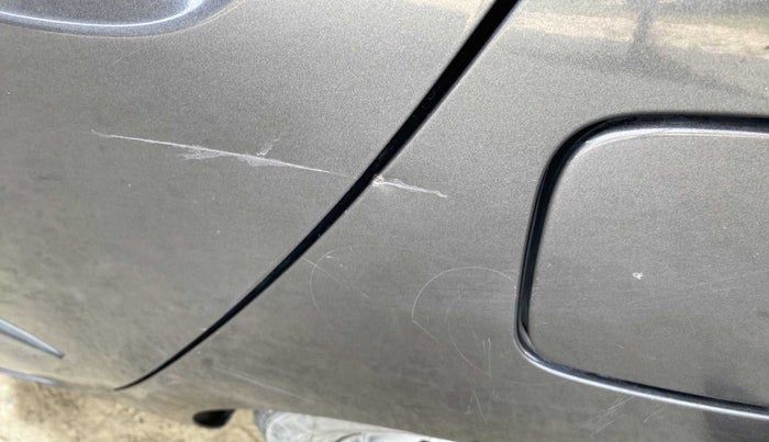2013 Hyundai i10 ERA 1.1, Petrol, Manual, 95,945 km, Left quarter panel - Circle - Paint ok & Dent >4 inch(If not in Criase Line)