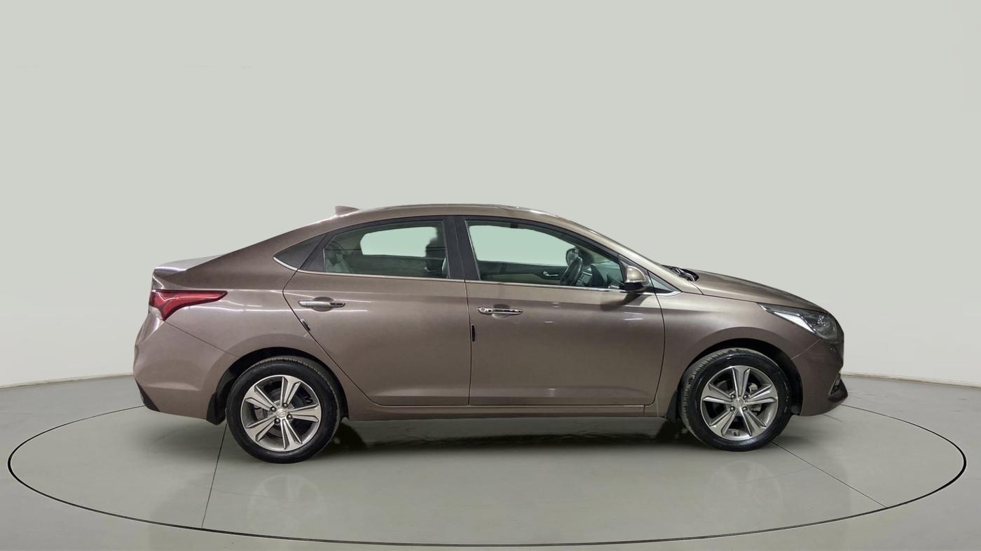 2019 Hyundai Verna 1.6 VTVT SX O, Petrol, Manual, 14,598 km, Right Side View