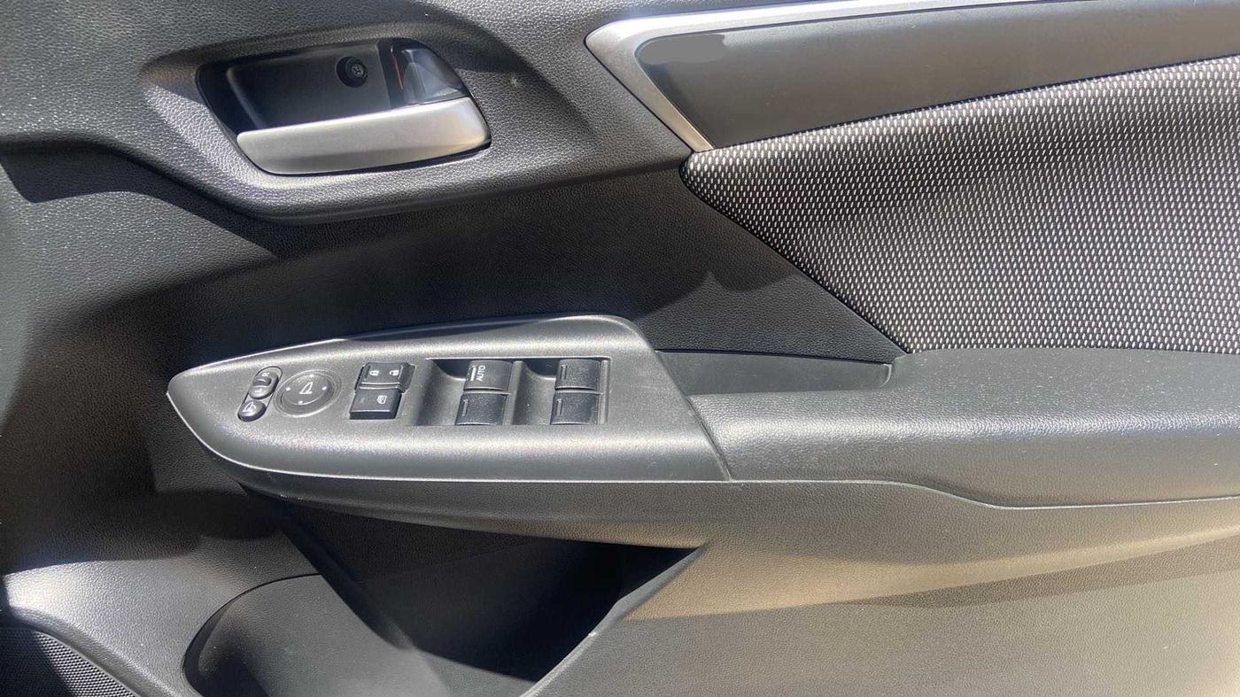 2017 Honda WR-V 1.2L I-VTEC VX MT, Petrol, Manual, 14,338 km, Driver Side Door Panels Control