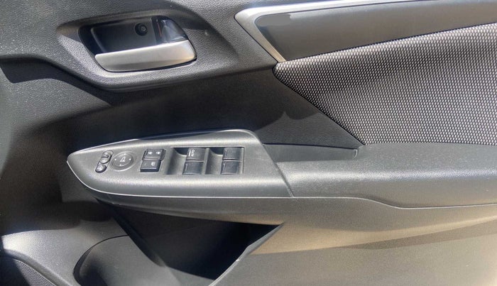 2017 Honda WR-V 1.2L I-VTEC VX MT, Petrol, Manual, 14,338 km, Driver Side Door Panels Control