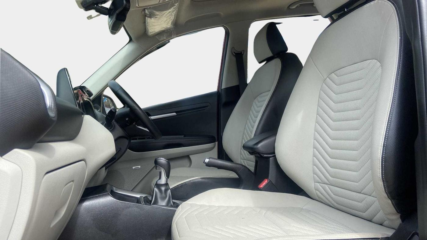 2021 KIA SONET HTX PLUS 1.0 IMT, Petrol, Manual, 36,352 km, Right Side Front Door Cabin