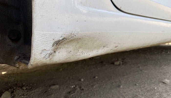 2018 Hyundai Elite i20 MAGNA EXECUTIVE 1.2, CNG, Manual, 89,999 km, Right running board - Slightly dented