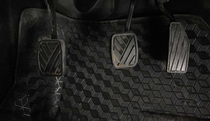 2022 Maruti IGNIS SIGMA 1.2, Petrol, Manual, 18,254 km, Pedals