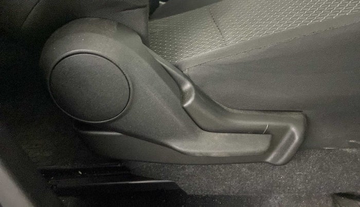 2022 Maruti IGNIS SIGMA 1.2, Petrol, Manual, 18,254 km, Driver Side Adjustment Panel