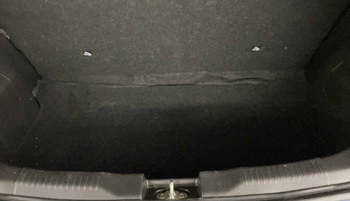 2022 Maruti IGNIS SIGMA 1.2, Petrol, Manual, 18,254 km, Boot Inside