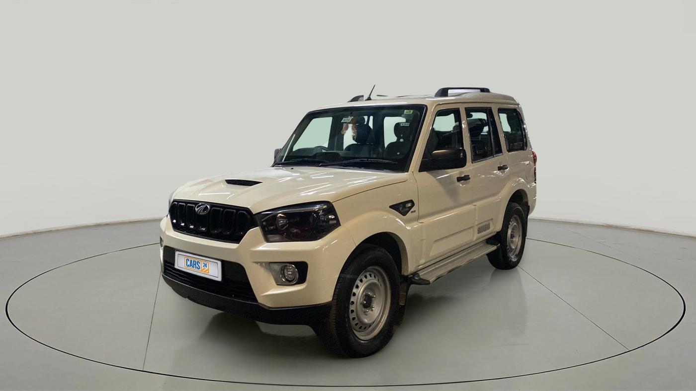 2022 Mahindra Scorpio S5, Diesel, Manual, 31,070 km, Left Front Diagonal