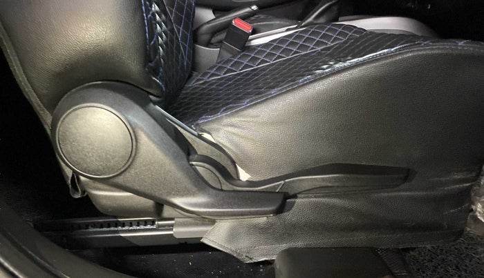 2019 Maruti Baleno ALPHA CVT PETROL 1.2, Petrol, Automatic, 17,447 km, Driver Side Adjustment Panel