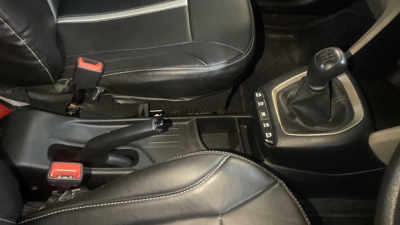2022 Hyundai NEW SANTRO SPORTZ EXECUTIVE MT CNG, CNG, Manual, 23,491 km, Gear Lever