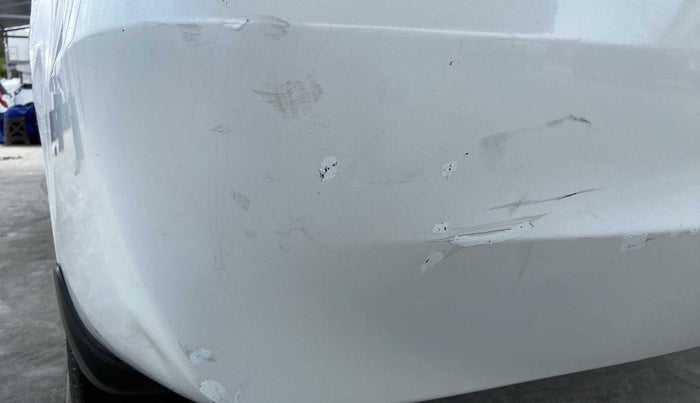 2017 Honda Amaze 1.2L I-VTEC VX AT, Petrol, Automatic, 41,214 km, Rear bumper - Minor scratches