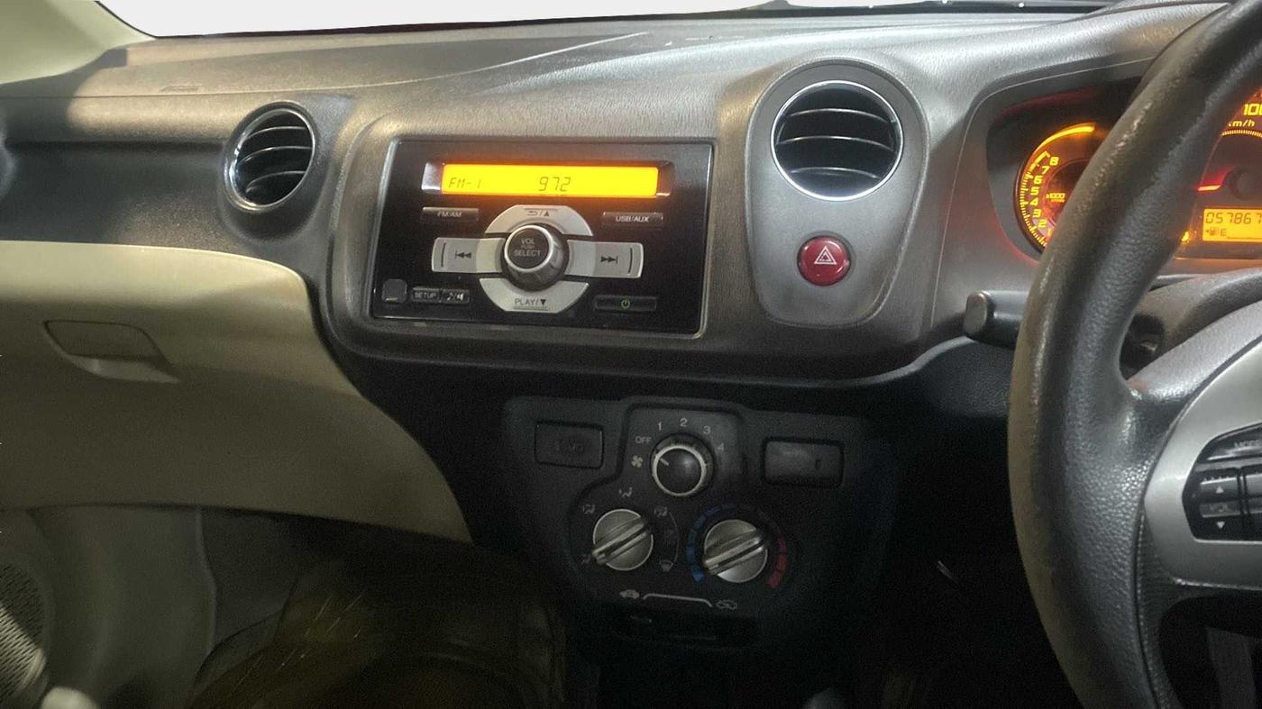 2012 Honda Brio V MT, Petrol, Manual, 57,871 km, Air Conditioner