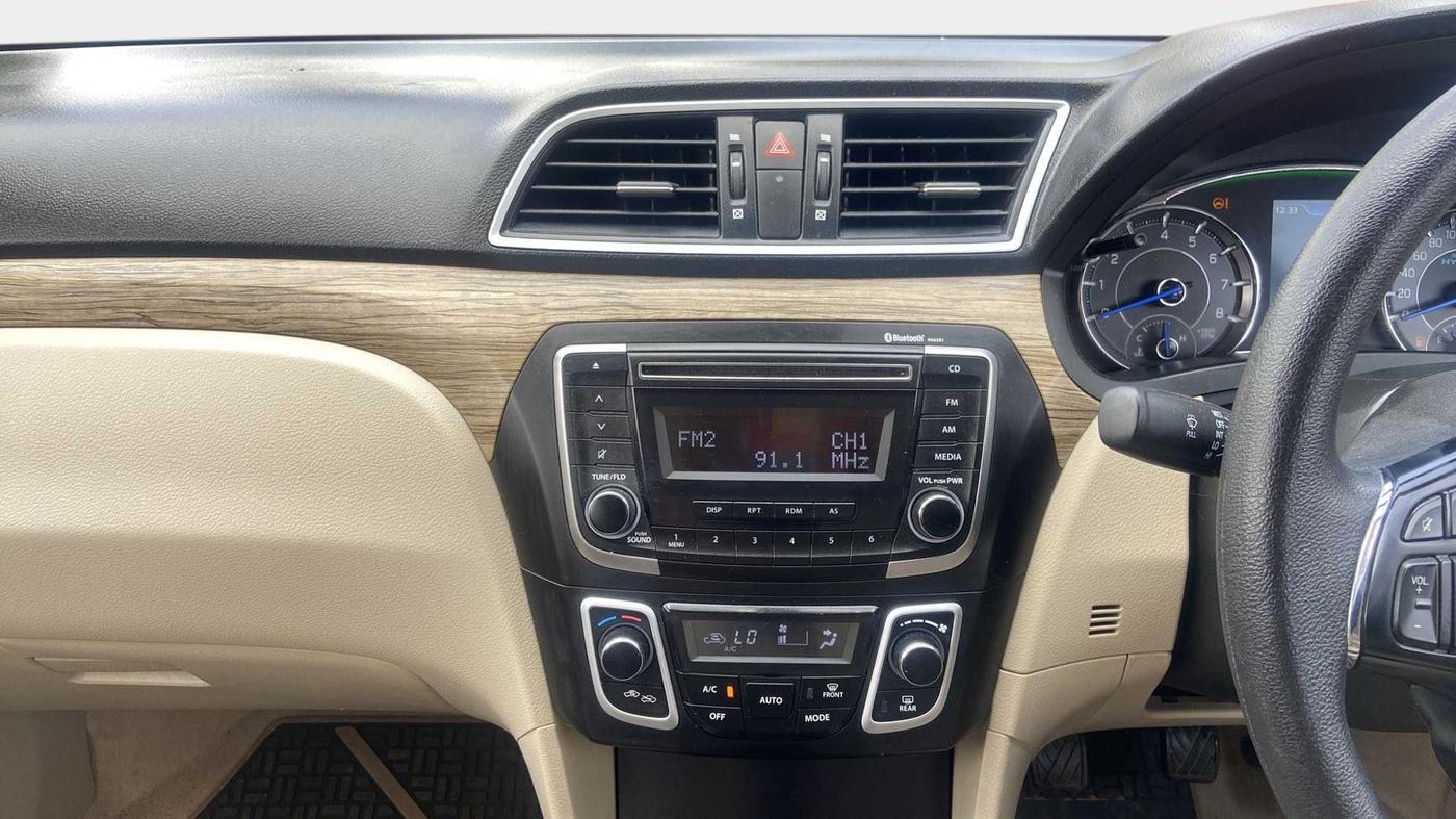 2021 Maruti Ciaz DELTA 1.5 SHVS MT PETROL, Petrol, Manual, 25,022 km, Air Conditioner