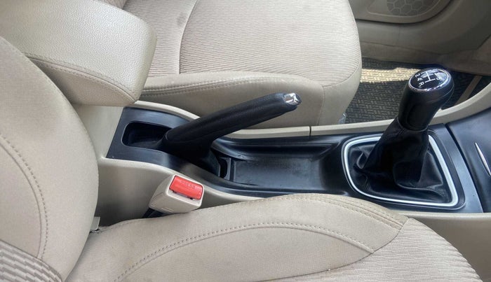 2021 Maruti Ciaz DELTA 1.5 SHVS MT PETROL, Petrol, Manual, 25,022 km, Gear Lever
