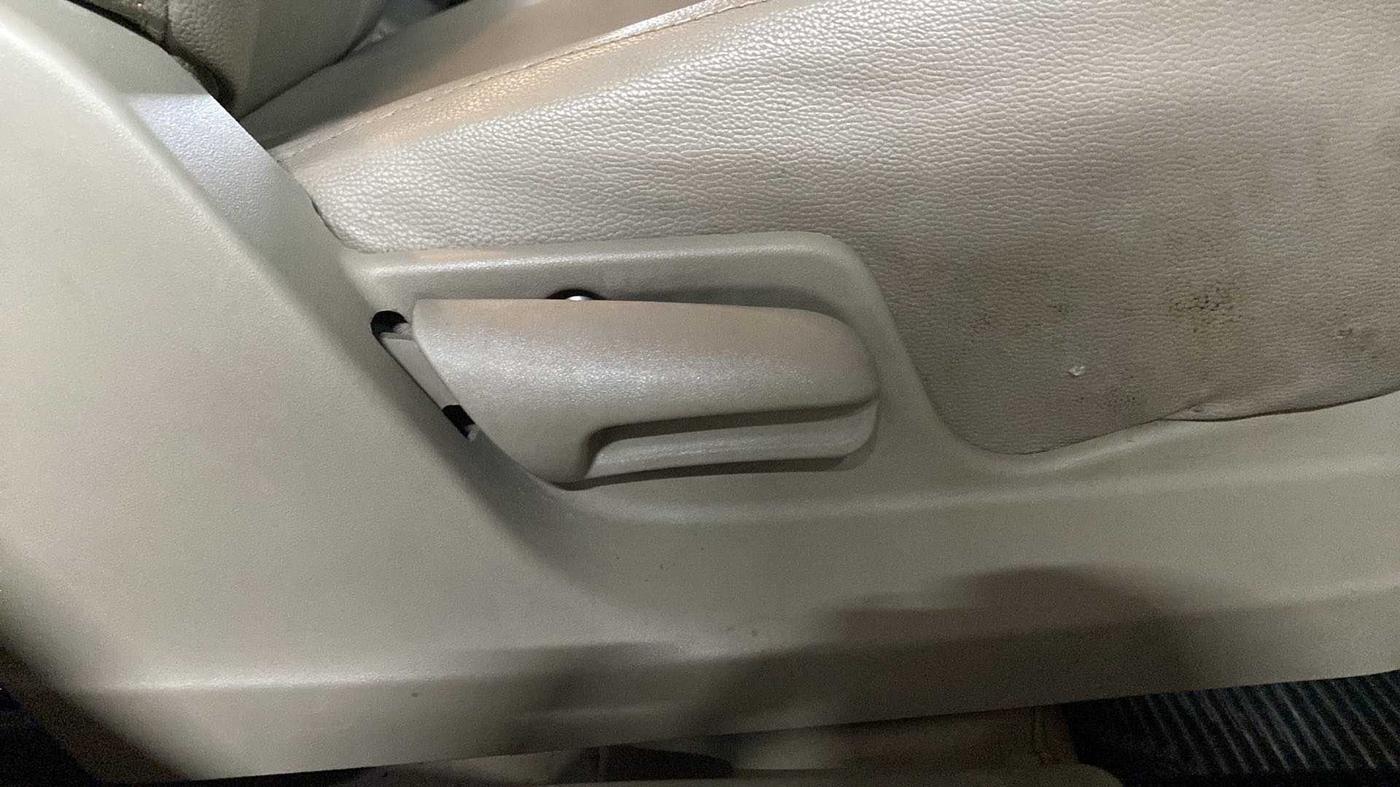 2016 Maruti Swift Dzire VDI ABS, Diesel, Manual, 15,642 km, Driver Side Adjustment Panel