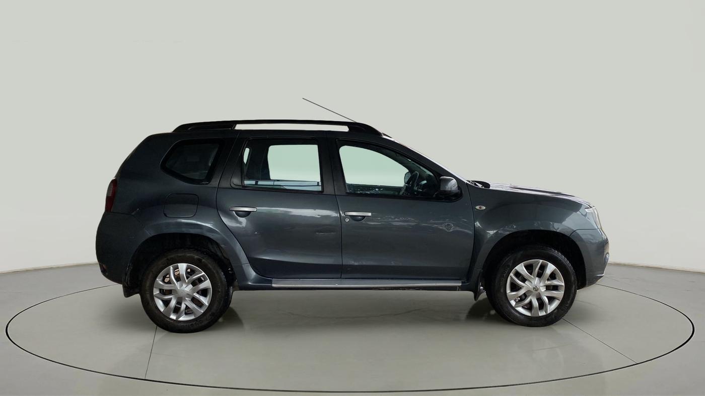2014 Nissan Terrano XL (D), Diesel, Manual, 77,472 km, Right Side View
