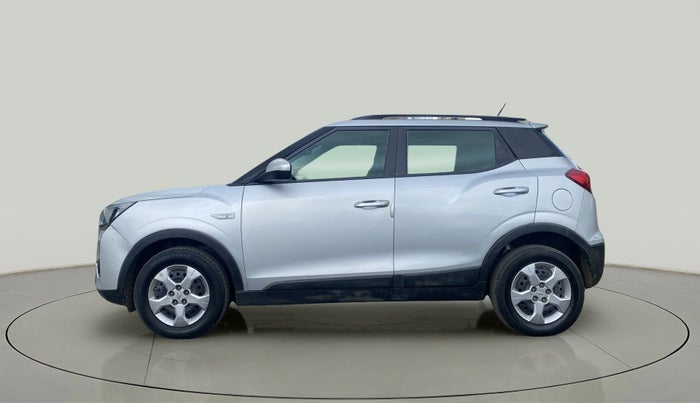 2019 Mahindra XUV300 W6 1.5 DIESEL, Diesel, Manual, 84,242 km, Left Side