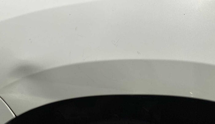 2016 Renault Duster RXE PETROL, Petrol, Manual, 69,173 km, Left fender - Slightly dented
