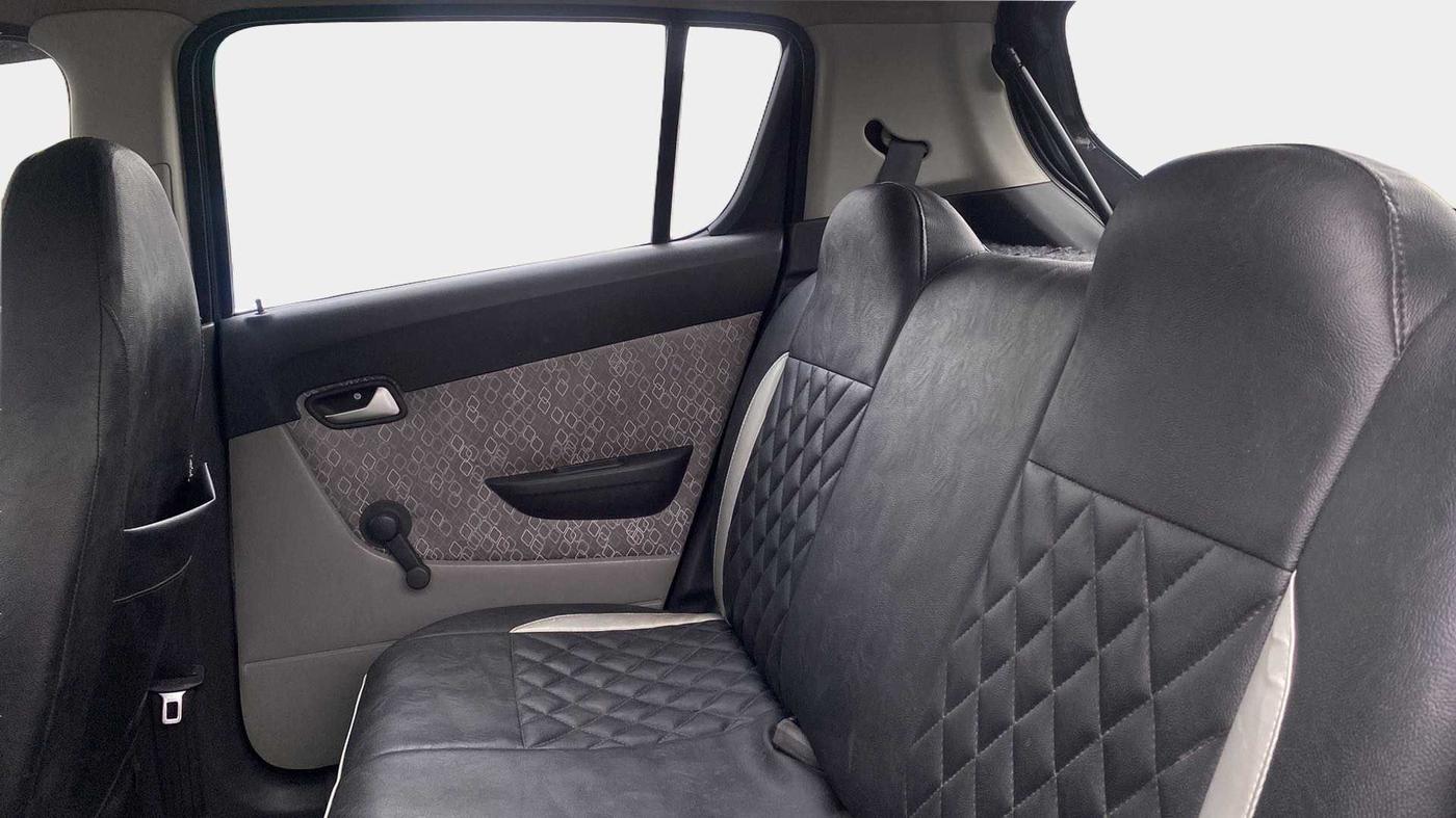 2019 Maruti Alto 800 LXI, Petrol, Manual, 28,951 km, Right Side Rear Door Cabin