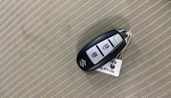 2018 Maruti Ciaz ZETA 1.4  MT PETROL, Petrol, Manual, 41,650 km, Key Close Up