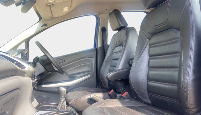 2016 Ford Ecosport TITANIUM+ 1.5L DIESEL, Diesel, Manual, 51,190 km, Right Side Front Door Cabin