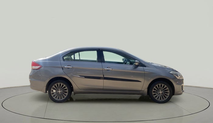 2016 Maruti Ciaz ZXI+ AT, Petrol, Automatic, 1,15,599 km, Right Side View