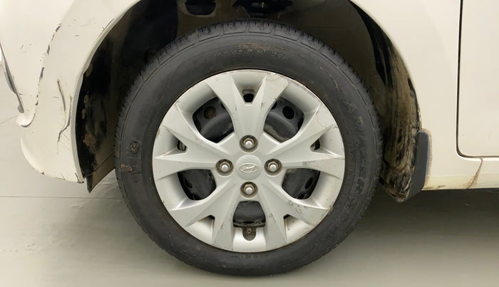 2015 Hyundai Grand i10 MAGNA 1.2 KAPPA VTVT, Petrol, Manual, 41,565 km, Left Front Wheel