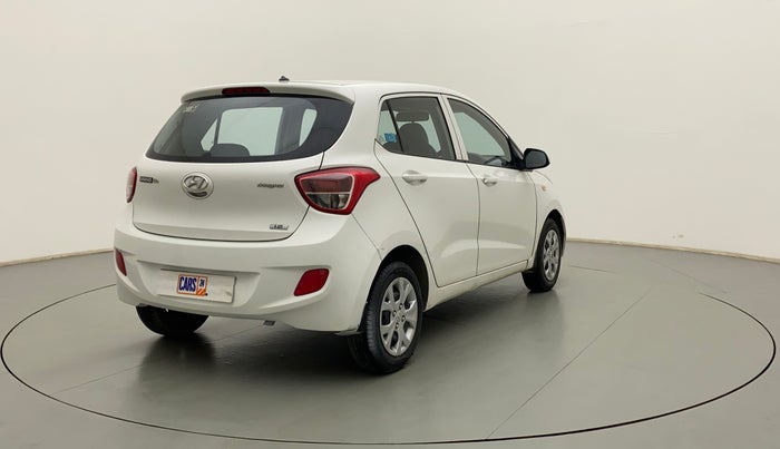 2015 Hyundai Grand i10 MAGNA 1.2 KAPPA VTVT, Petrol, Manual, 41,565 km, Right Back Diagonal