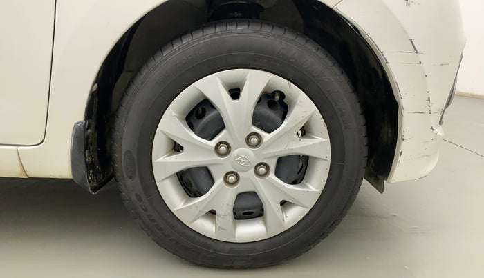 2015 Hyundai Grand i10 MAGNA 1.2 KAPPA VTVT, Petrol, Manual, 41,565 km, Right Front Wheel