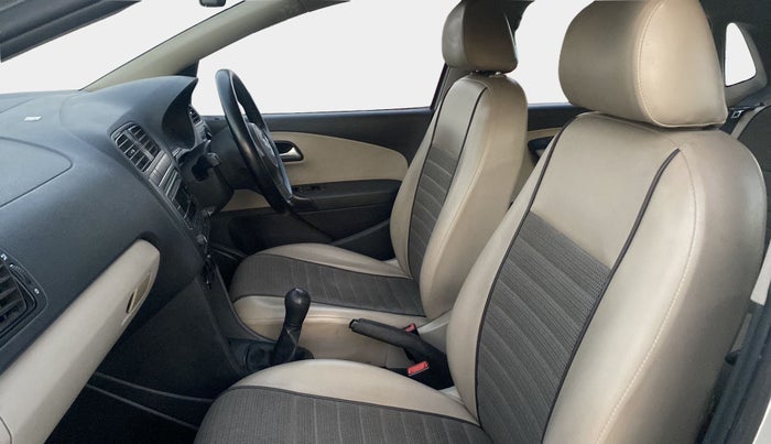 2014 Volkswagen Polo COMFORTLINE 1.2L, Petrol, Manual, 62,761 km, Right Side Front Door Cabin