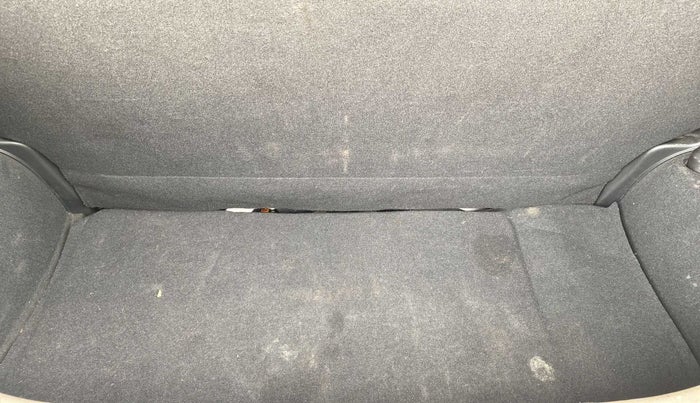 2018 Hyundai NEW SANTRO MAGNA, Petrol, Manual, 31,891 km, Boot Inside