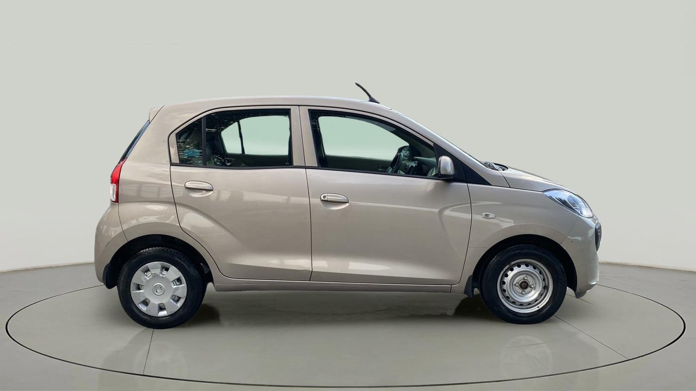 2018 Hyundai NEW SANTRO MAGNA, Petrol, Manual, 31,891 km, Right Side View