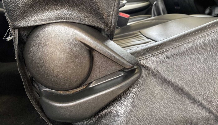 2016 Maruti Baleno DELTA PETROL 1.2, Petrol, Manual, 45,576 km, Driver Side Adjustment Panel