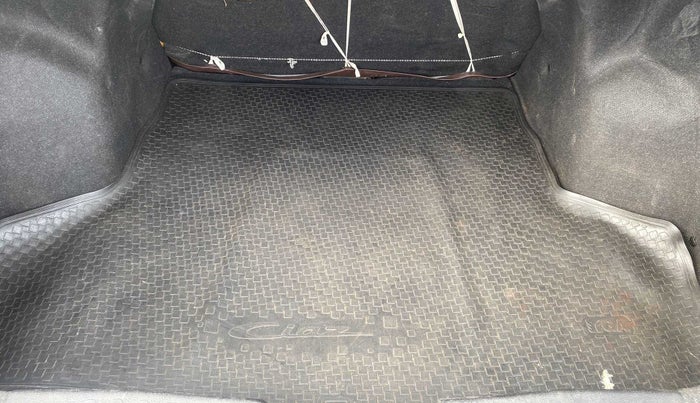 2016 Maruti Ciaz VXI, Petrol, Manual, 46,482 km, Boot Inside