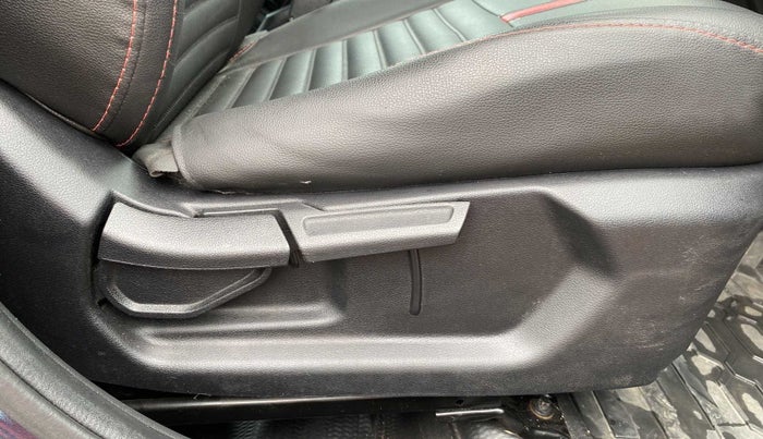 2022 Hyundai GRAND I10 NIOS MAGNA CORPORATE EDITION 1.2 KAPPA VTVT, Petrol, Manual, 15,384 km, Driver Side Adjustment Panel