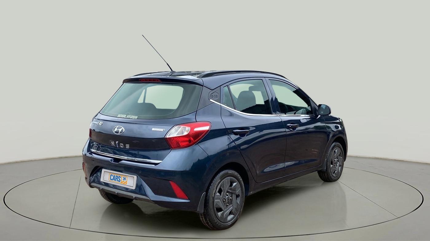 2022 Hyundai GRAND I10 NIOS MAGNA CORPORATE EDITION 1.2 KAPPA VTVT, Petrol, Manual, 15,384 km, Right Back Diagonal