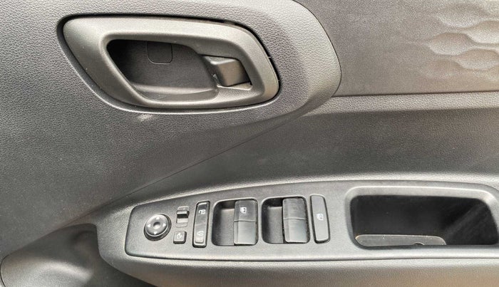 2022 Hyundai GRAND I10 NIOS MAGNA CORPORATE EDITION 1.2 KAPPA VTVT, Petrol, Manual, 15,384 km, Driver Side Door Panels Control