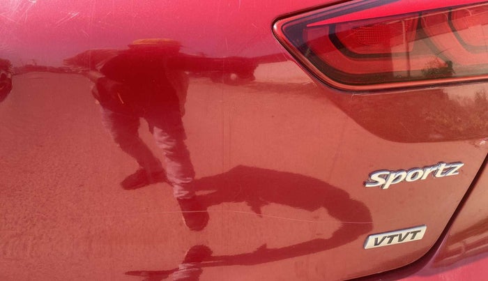 2015 Hyundai Elite i20 SPORTZ 1.2 (O), Petrol, Manual, 84,867 km, Dicky (Boot door) - Minor scratches