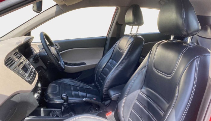 2015 Hyundai Elite i20 SPORTZ 1.2 (O), Petrol, Manual, 84,867 km, Right Side Front Door Cabin